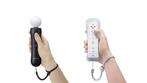 PlayStation Move vs. Wii Remote: Der PS3 Motion Controller bietet besser erreichbare Tasten.
