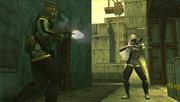 MYSTERIÖS  Was gehört in jedes Metal-Gear-Solid-Spiel? Richtig: ein mysteriöser Unbekannter. BILD: KONAMI