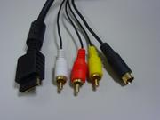 S-Video: Ohne den Stecker rechts wär‘s nur ein AV-Kabel.