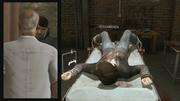 Heavy Rain-Test: Aus dieser misslichen Lage befreit ihr Madison, indem ihr den Controller schüttelt. Spannung und Anstrengung wechseln sich perfekt ab.