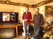 Chris O'Neill (links) und Adam Puhl (rechts) vom God of War 3-Entwickler-Team 