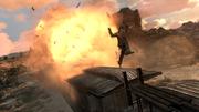 An einigen Stellen im Spiel nehmt ihr sogar an einer Gatling-Gun Platz und mäht Gegnerhorden nieder. Spaß!