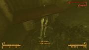 In Vault 34 benötigen wir die Passwörter von zwei solcher toten Techniker, die in den überfluteten Gebieten treiben. Um der Strahlung zu entgehen, können wir vorher das Wasser abpumpen.