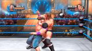 Würg: Triple H hat John Cena in diesem Steelcage-Match wahrlich im Griff.