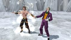 Der Joker im Duell mit Liu Kang in Mortal Kombat vs. DC Universe (BILD: Midway)