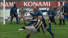 Pro Evolution Soccer 2009 - Wii-Version

QUELLE [url=http://www.gamekyo.com/newsen30397_pro-evolution-soccer-2009-new-pics.html]GameKyo[/url] (1)