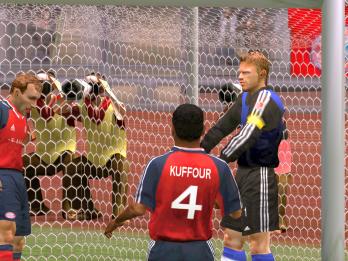Bild 1 zu FIFA Football 2003