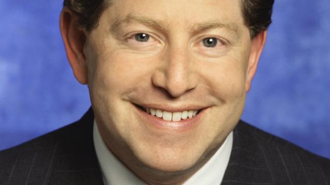 Robert Kotick, Chef von Activision Blizzard erhält eine Gesamtentschädigung in Höhe von 3,151 Millionen US-Dollar.