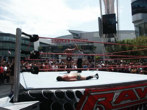 WWE Smackdown vs. Raw 2010 - Unsere Impressionen rund um den WWE SummerSlam 2009 aus Los Angeles (28)