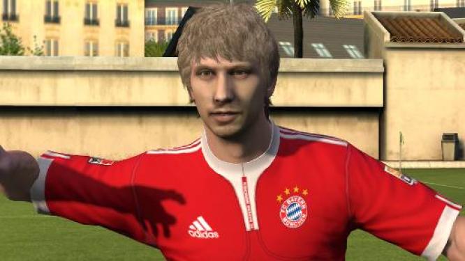 David verdrängt Gomez bei den Bayern in FIFA 10