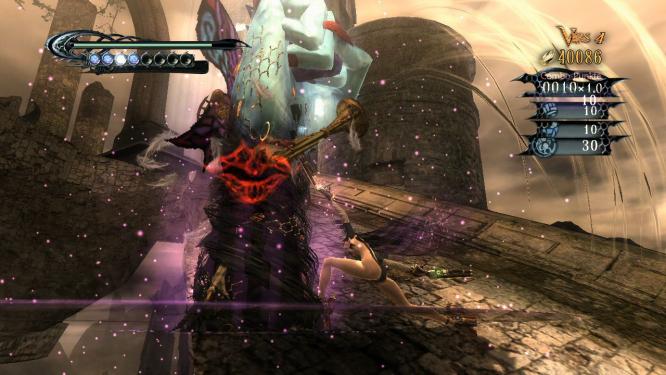 Besonders harte Kombos schließt ihr mit so einem Move ab, bei dem Bayonetta ihre Haare zu einer Faust formt.
