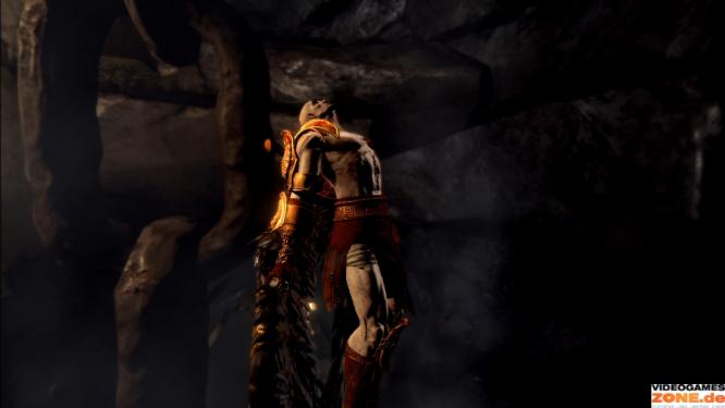 God of War 3:  Freiflug - Am Ende der Demo muss Kratos seine Flugkünste unter Beweis stellen.