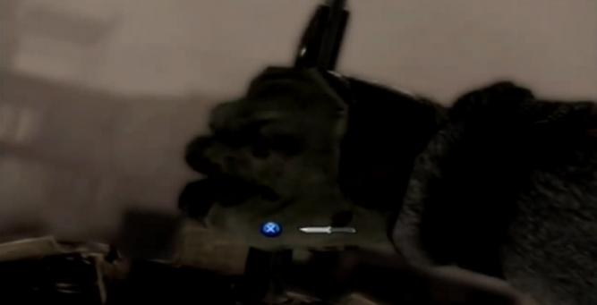 Call of Duty Modern Warfare 2: Klar Modern Warfare 2 ist ein Shooter der gänzlich ohne Quick Time Events auskommt. Naja, fast. In der letzten Szene des Spiels zieht ihr das Messer aus eurem Körper, um Shepard mit einem gezielten Wurf zu erledigen. Auch hier dient das Quick Time Event dazu, die Spannung auf diesen Moment zu konzentrieren. Der Einzelspieler-Modus bekommt durch diese Szene ein (wenn auch kleines) I-Tüpfelchen aufgesetzt.