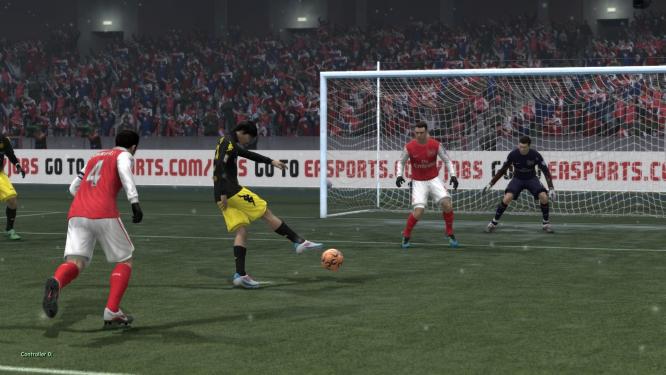 Weitere Screenshots aus dem Test zu FIFA 12. Das Spiel begeistert und kann sich gegen PES 2012 durchzusetzen. (10)