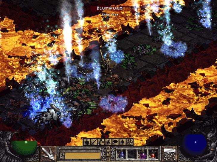[26/11/01] (2000 / PC ) Diablo 2: Wessen Charakter einmal ins Gras beißt, bleibt auch tot - und zwar unwiderruflich. 