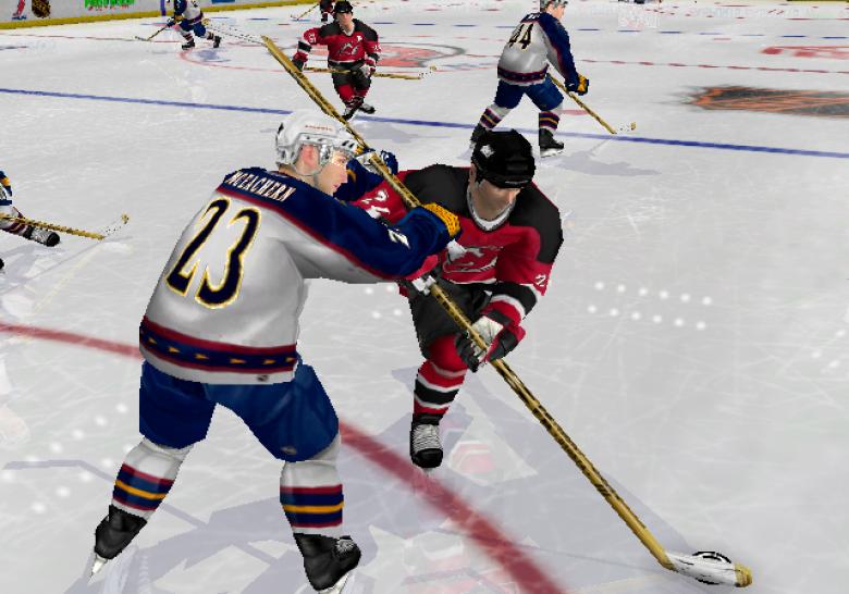 [25/09/03] NHL 2004 ist auf Platz 8 eingestiegen.