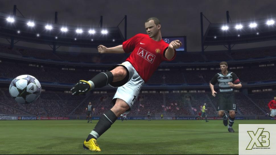 [13/10/08] PES 2009: Fulminante Schüsse könnt ihr euch in Zeitlupe noch mal in Ruhe ansehen.