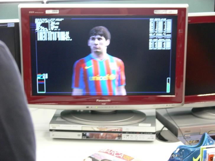 [31/05/10] PES 2011 - Taktik (6)