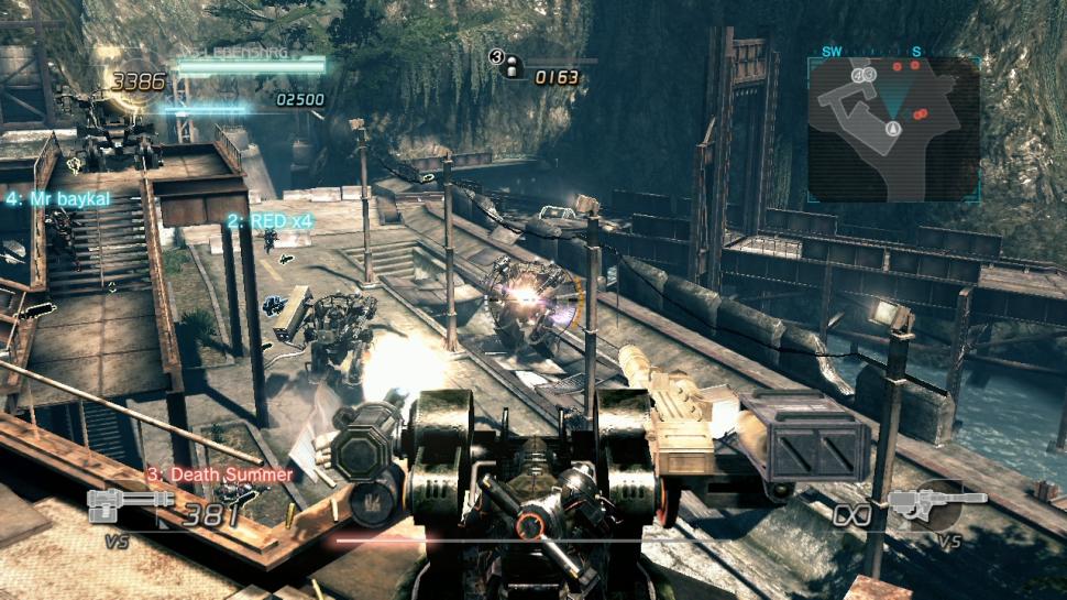 [07/05/10] Lost Planet 2 im Test: Wenn euch ein Gegner mit zwei Vital Suits attackiert, könnt ihr froh sein, wenn ein Geschützturm in der Nähe ist.