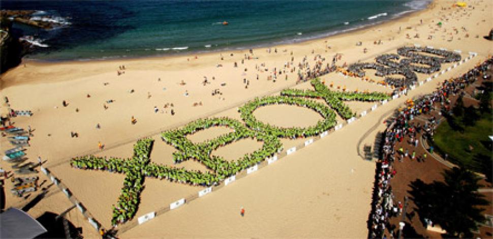 [29/07/10] Die größte Wasserballon-Schlacht: Xbox 360-Launch in Australien
