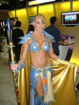 Die heißesten Messe-Babes von der E3 im Bilder- und Video-Special