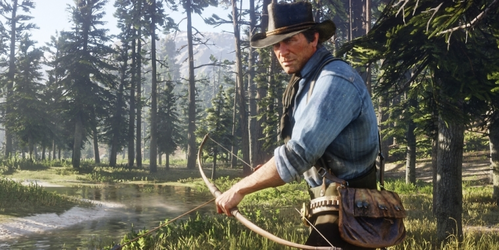 Red Dead Redemption-Held Arthur Morgan mit Bogen in der Wildnis.