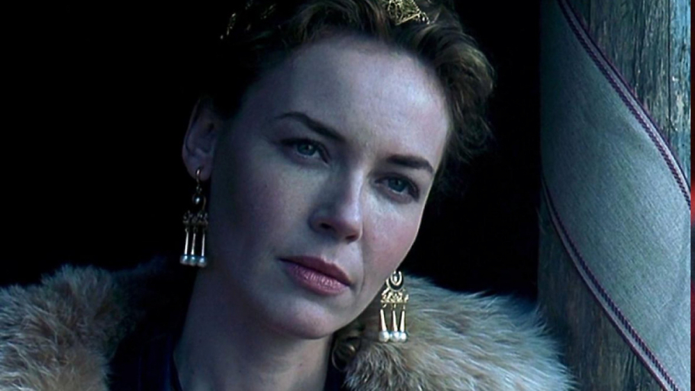 Herr der Ringe und Game of Thrones treffen auf Gladiator: Erstes Bild von Sean Bean und Connie Nielsen in Robin Hood