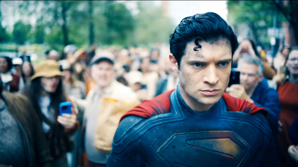 Was lief da schief? Superman nachbearbeitet: Vorher-Nachher-Vergleich zeigt, wie James Gunn glaubhafte Spezial-Effekte anstrebt