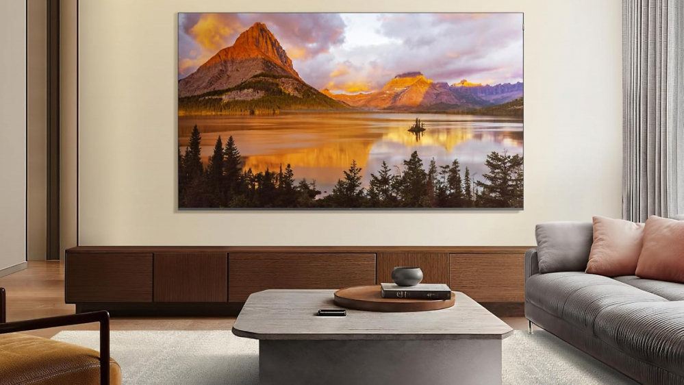Günstiger Fernseher für Gamer: 55 Zoll QLED TV mit 144 Hz rutscht befristet unter 400€ (Update)