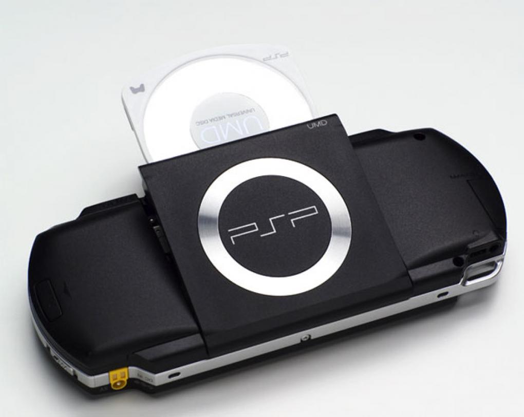 Das war einmal: UMDs sind mit Beginn der PSP Go für den Allerwertesten... oder eben für die PSP-3000.