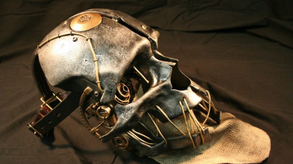 Corvos Maske