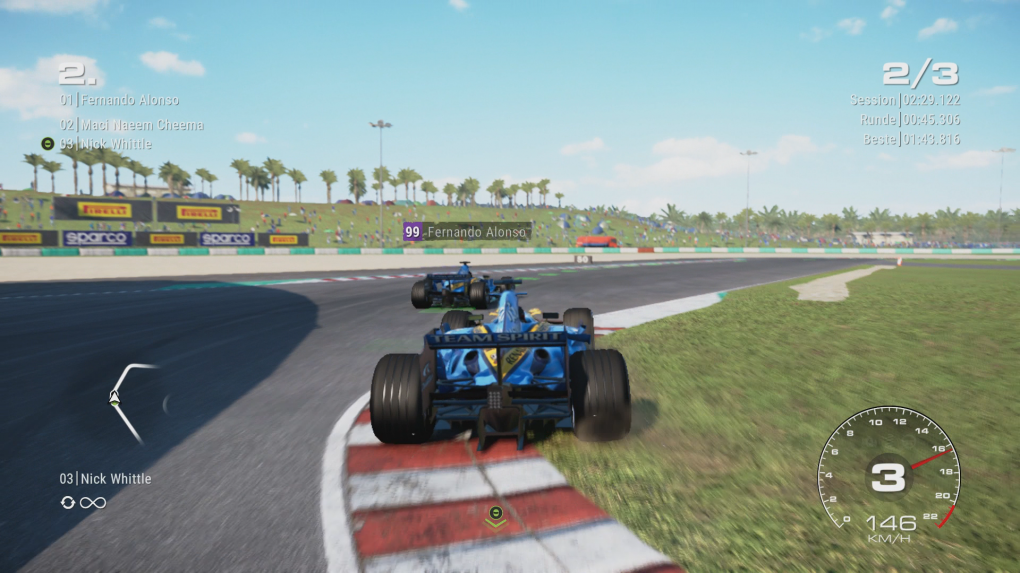 Einer der 400 KI-Gegner ist Fernando Alonso. Den zweifachen F1-Weltmeister müsst ihr im Spielverlauf in einem spannenden Showdown schlagen!