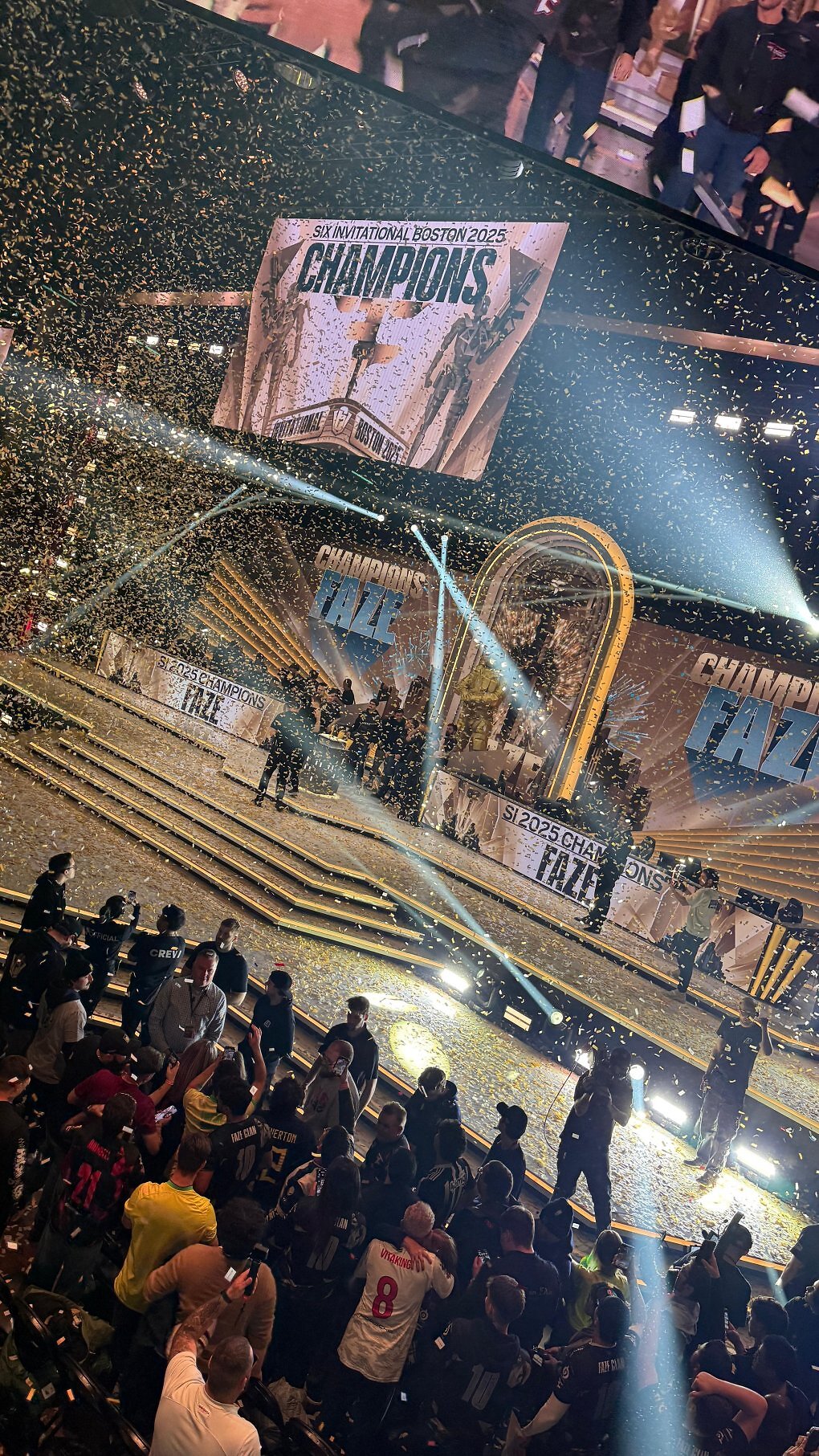 Das Finale des Boston Invitational 2025 kombinierte Rainbow Six Siege mit der Region - ein Fest.