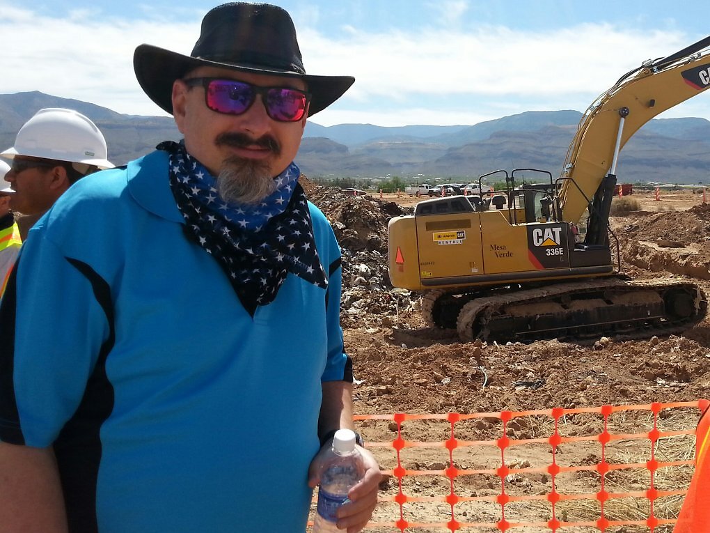 Als Howard Scott Warshaw im Jahr 2014 den legendären Ausgrabungen in der Wüste von New Mexico beiwohnte, entdeckte er auch Überbleibsel von Raiders of the lost Ark.