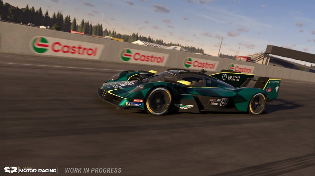 Schaut nicht nur schick aus, klingt auch brutal gut: Der Aston Martin Valkyrie hat sich in der WEC aufgrund des Sounds schnell zu einem Fan-Liebling entwickelt.