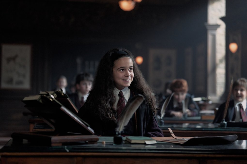 Die HBO-Serie darf gerne für sich stehen und Hogwarts Legacy 2 höchstens ästhetisch beeinflussen. Sonst wirkt das Spiel schnell wie ein Vermarktungstrick für die Adaption.