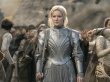 Galadriel steht auf dem Schlachtfeld.