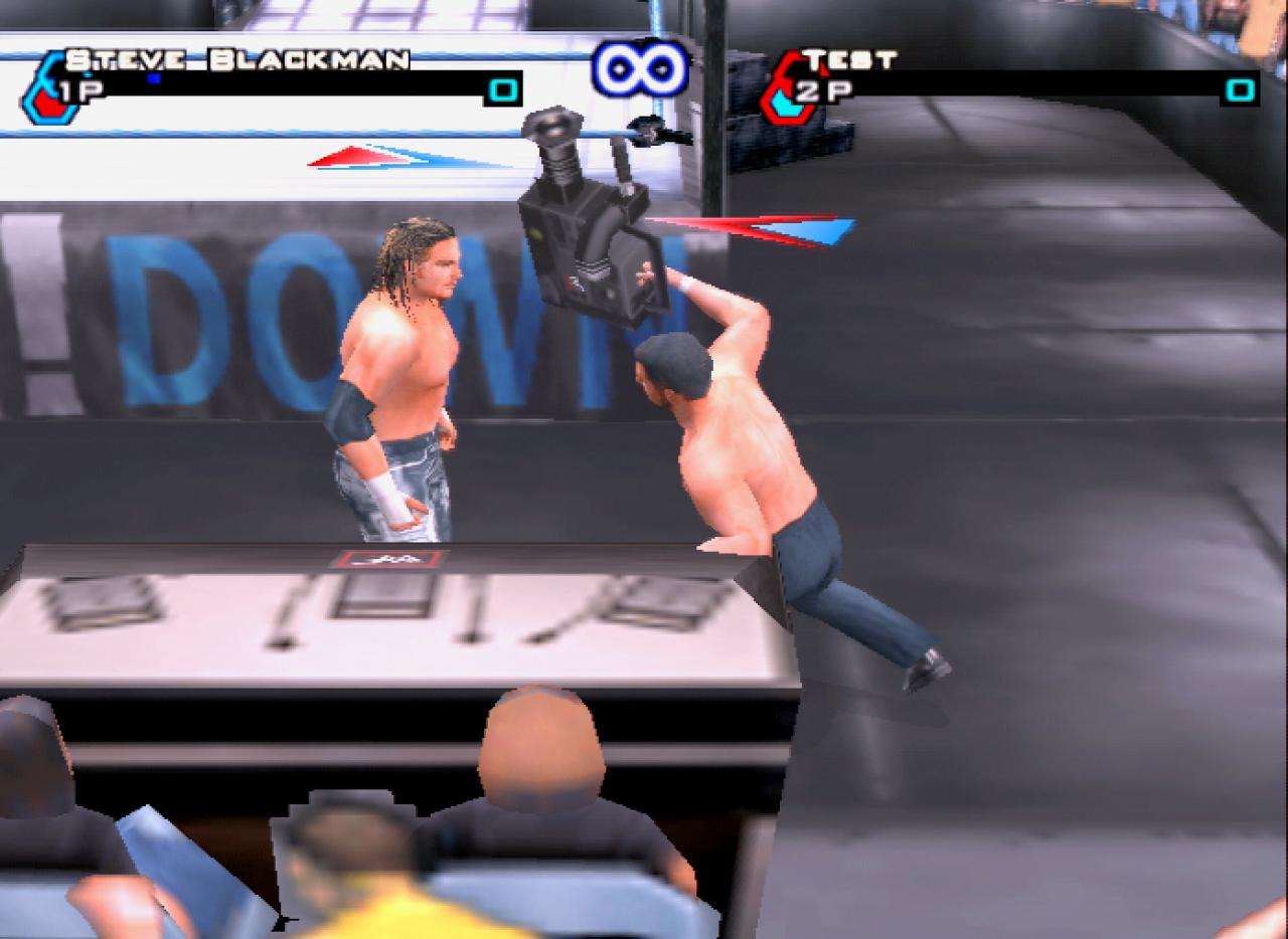 [26/11/2001] Die angekündigten 3D-Kommentatoren haben es doch nicht ins Spiel geschafft.