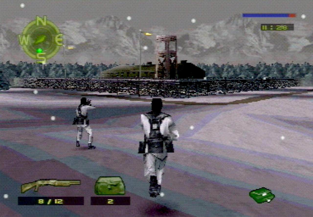 [26/11/2001] Winterfreuden: Während Ihr Kollege weiter vor geht, geben Sie ihm Deckung.