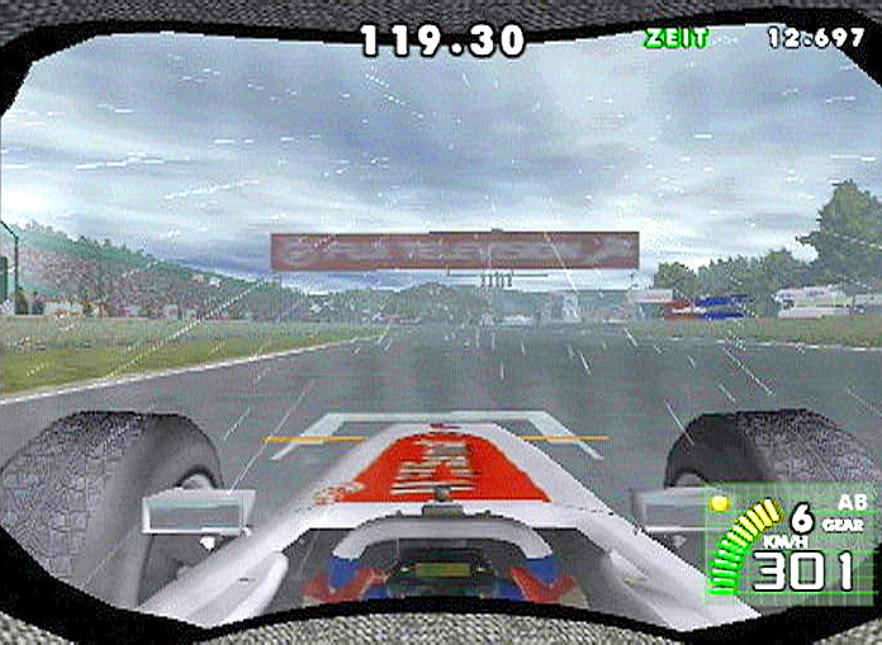 [26/11/2001] RAINS IN SUZUKA Bei der letzten Fahrschulprüfung müssen Sie sehr vorsichtig fahren.