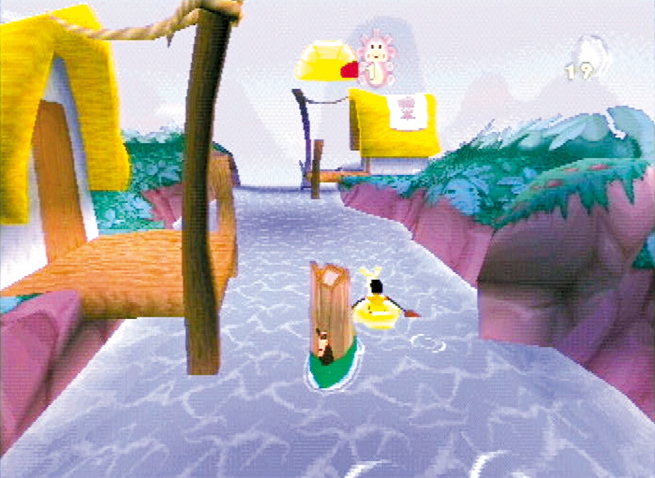 [26/11/2001] WETTSCHWIMMEN Beim Wildwasserrennen muss das Lama einen kleinen Jungen abhängen.