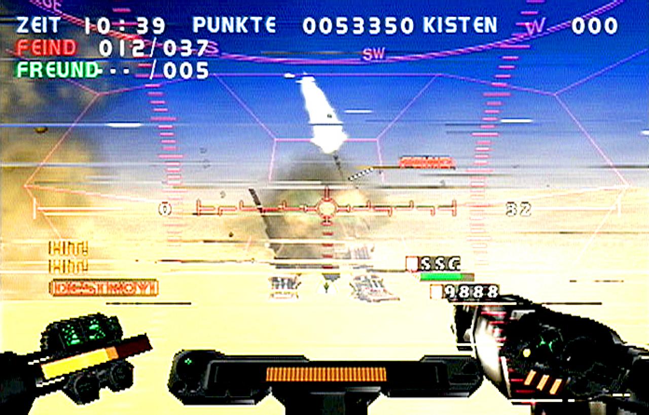 [26/11/2001] BILDSTÖRUNG Bei schwereren Schäden macht Ihr im Helm integriertes Display langsam schlapp.