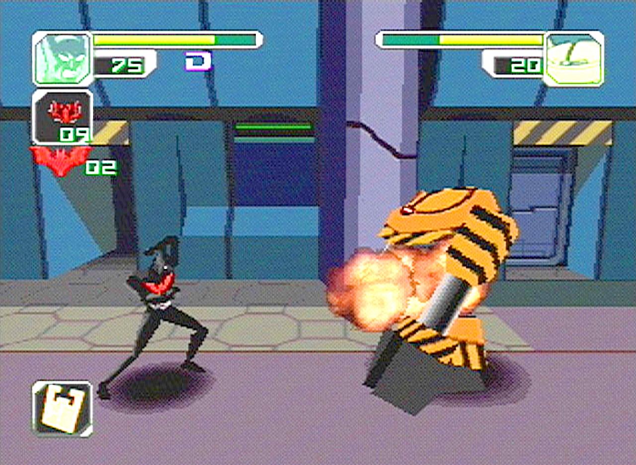 [26/11/2001] BLECHKAMERAD Gegen den großen bösen Roboter helfen nur gezielte Würfe mit dem Bat-Diskus.