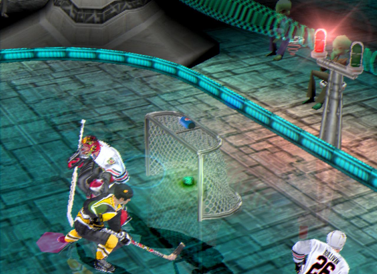 [14/03/2002] Im Mondbasis-Stadion spielen Sie mit einem grünen Puck.