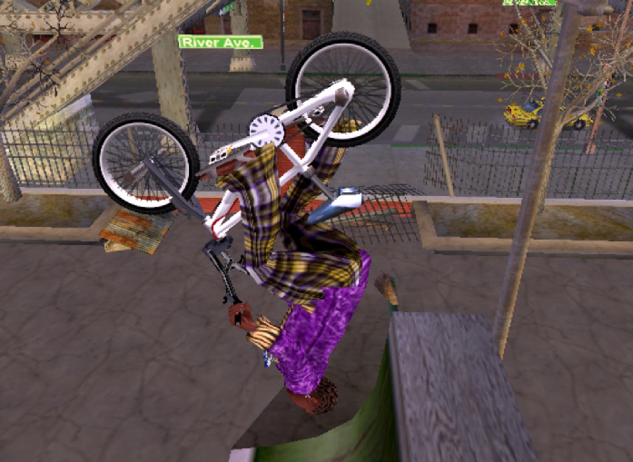 [18/12/2002] In der Bronx stehen jede Menge Halfpipes.