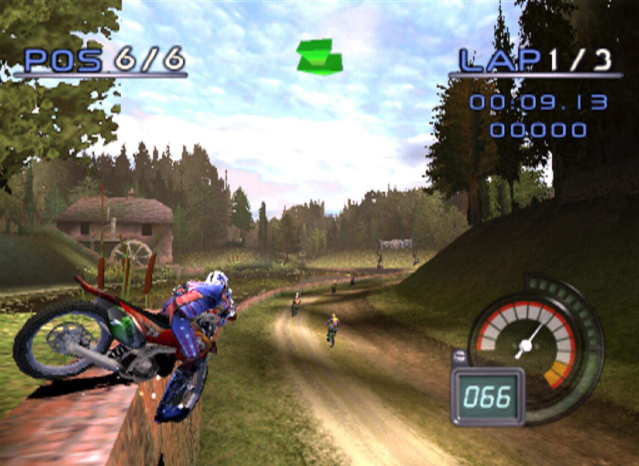 [14/07/2003] Dieser Mauer-Grind tut dem Motor bestimmt nicht gut.