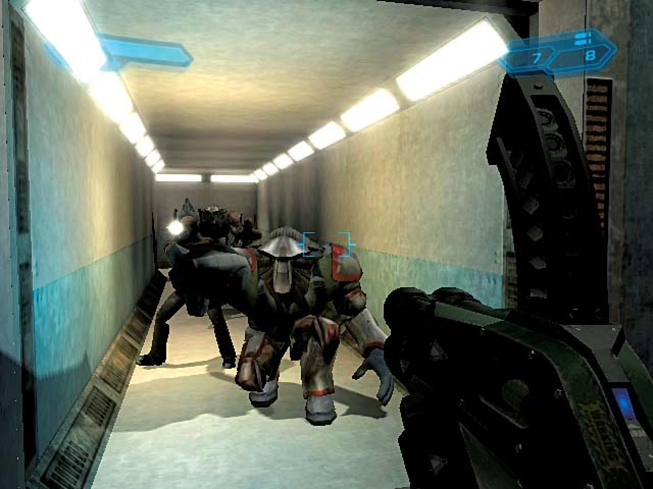 [02/08/2003] Die großen Monster sind ziemlich gut gepanzert. Hier würde sich ein Kopfschuss anbieten.