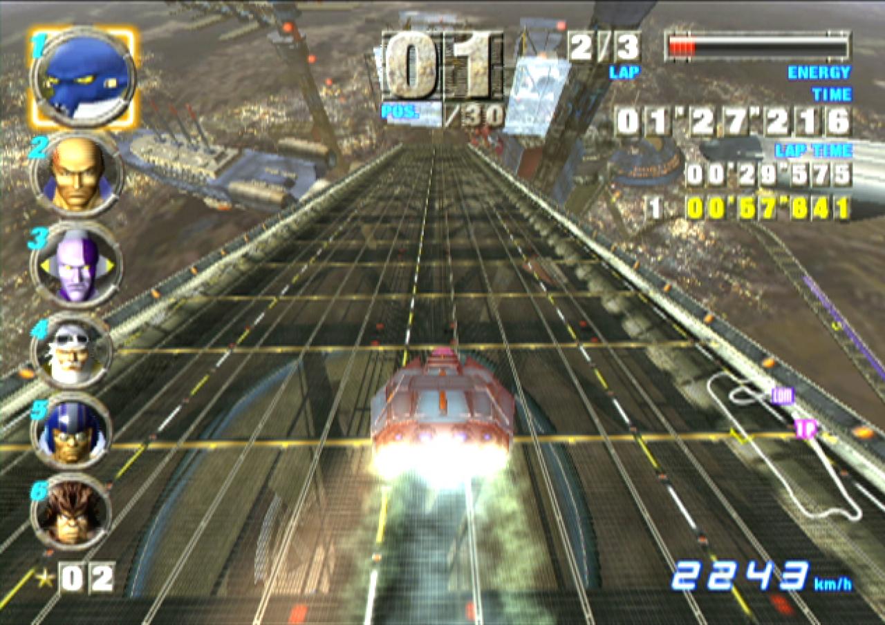 [15/09/2003] Solche hohen Geschwindigkeiten erreicht man bei F-Zero GX in Sekundenschnelle.
