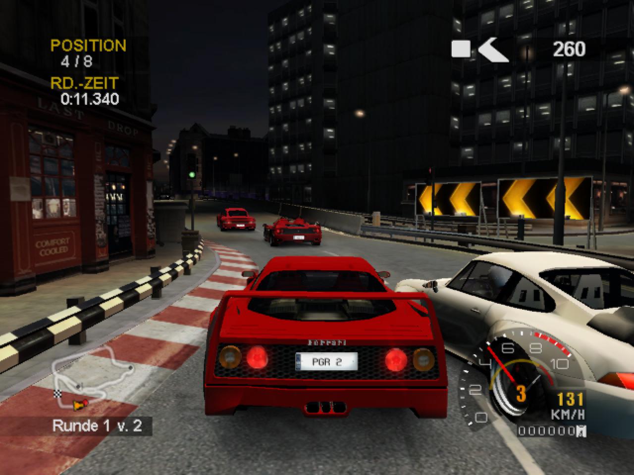 [27/11/2003] Standesgemäß gibt es die wichtigsten Ferrari- und Porsche-Modelle.