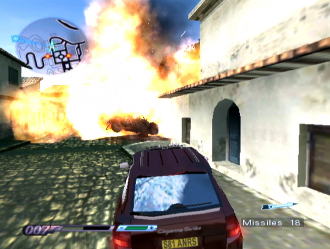 [10/03/2004] Der Porsche CayenneTurbo ist schnell und mit tödlichen Waffen bestückt. 